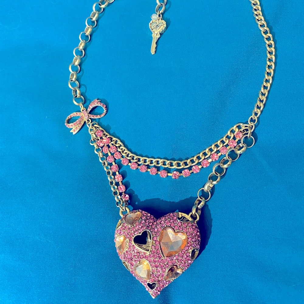 Betsy Johnson rhinestone heart necklace